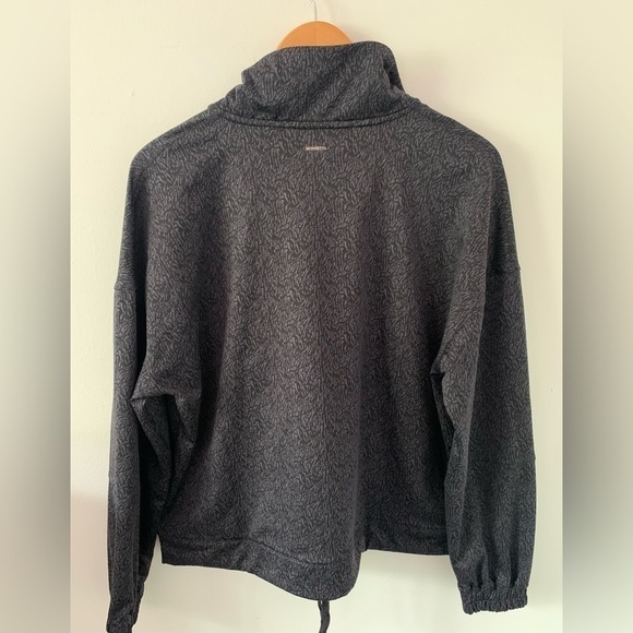 Mondetta Women’s Brushed Back 1/2 Zip Top in Black Pattern, Size Large - Picture 8 of 15